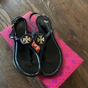 Tory Burch Thong Sandal Size 9